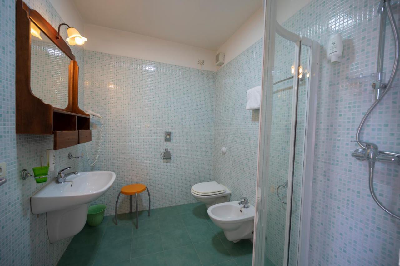 Villa Bellaria Riva del Garda Ngoại thất bức ảnh